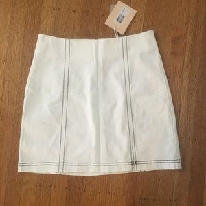 WHITE LULU SKIRT- NEVER WORN